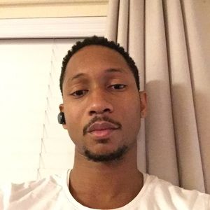 Meet your Posher, Emmanuel